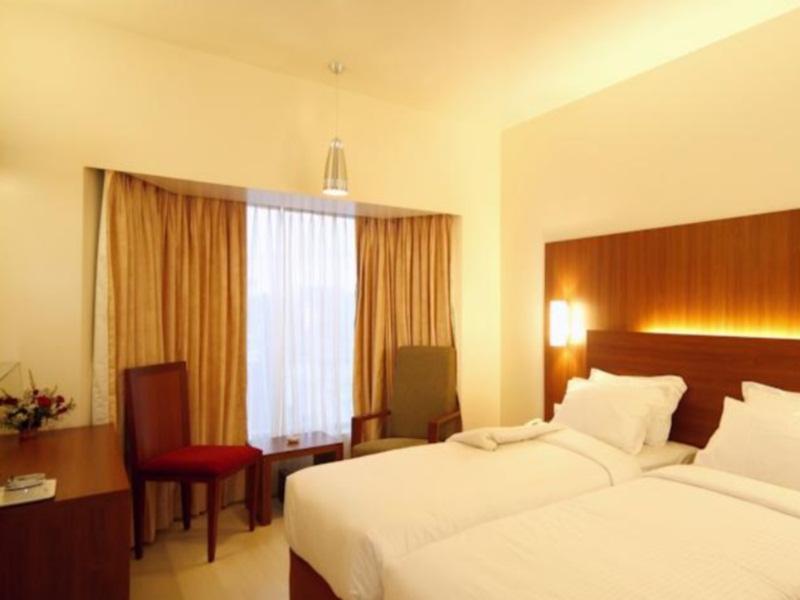 Orbett Hotel Pune Eksteriør billede